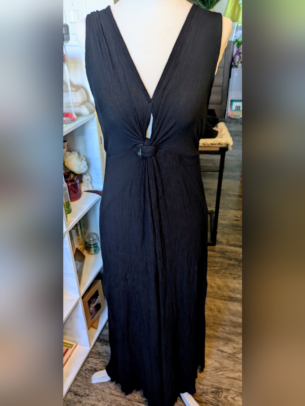Final Touch Black Side Slit Dress – Small Key Hole Knot-Front Maxi Dress